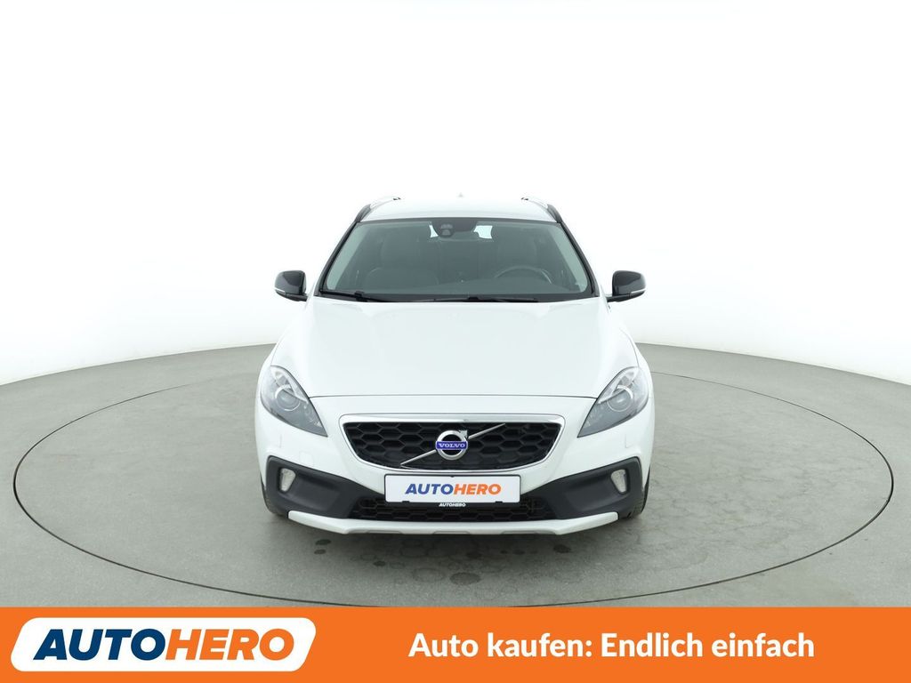 Volvo V40 Cross Country 2014