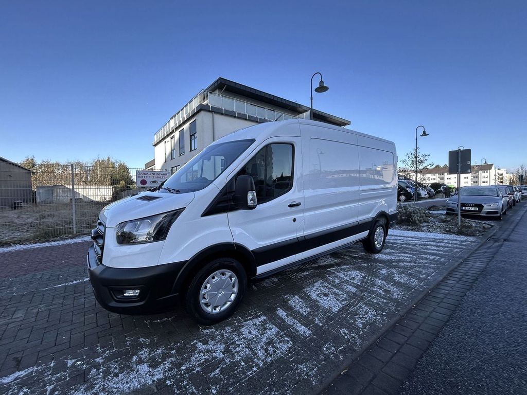 Ford Transit 2024