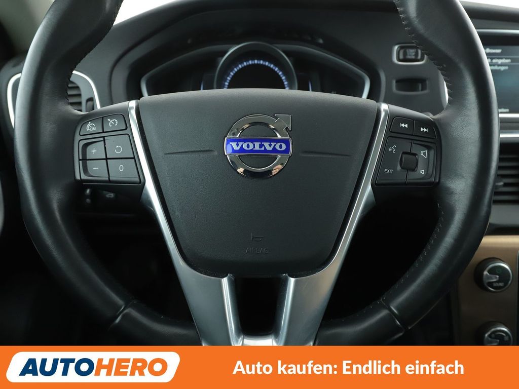 Volvo V40 Cross Country 2014