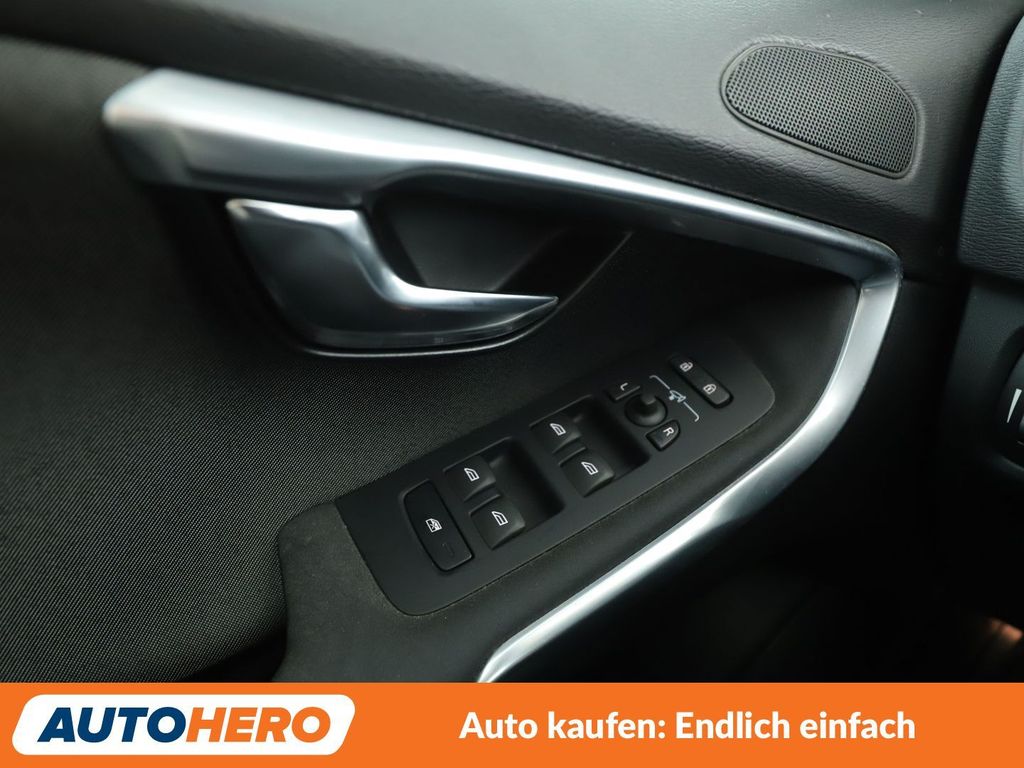 Volvo V40 Cross Country 2014