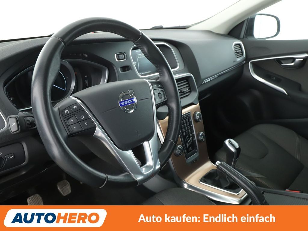 Volvo V40 Cross Country 2014