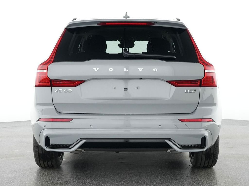 Volvo XC60 2025
