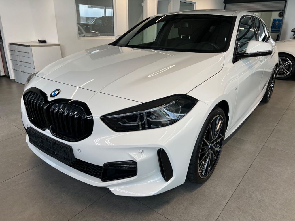 BMW 118 2023