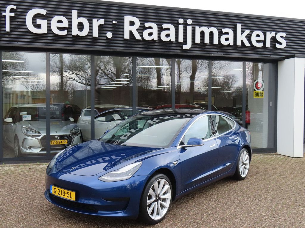 Tesla Model 3 2019