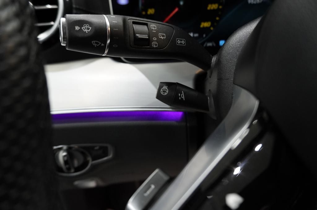 Mercedes-Benz E 300 2022