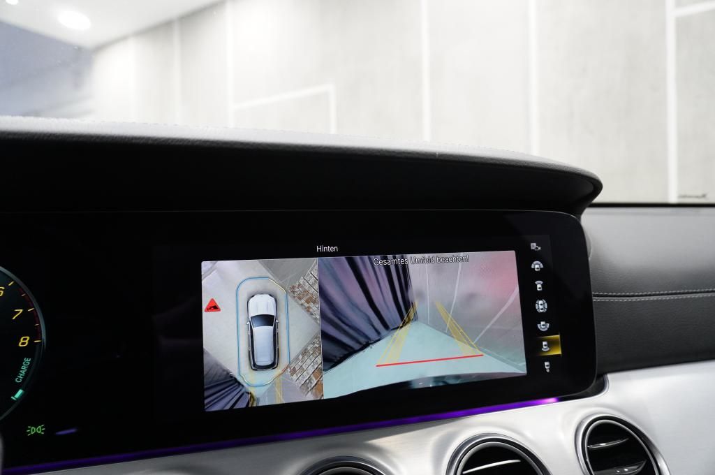 Mercedes-Benz E 300 2022