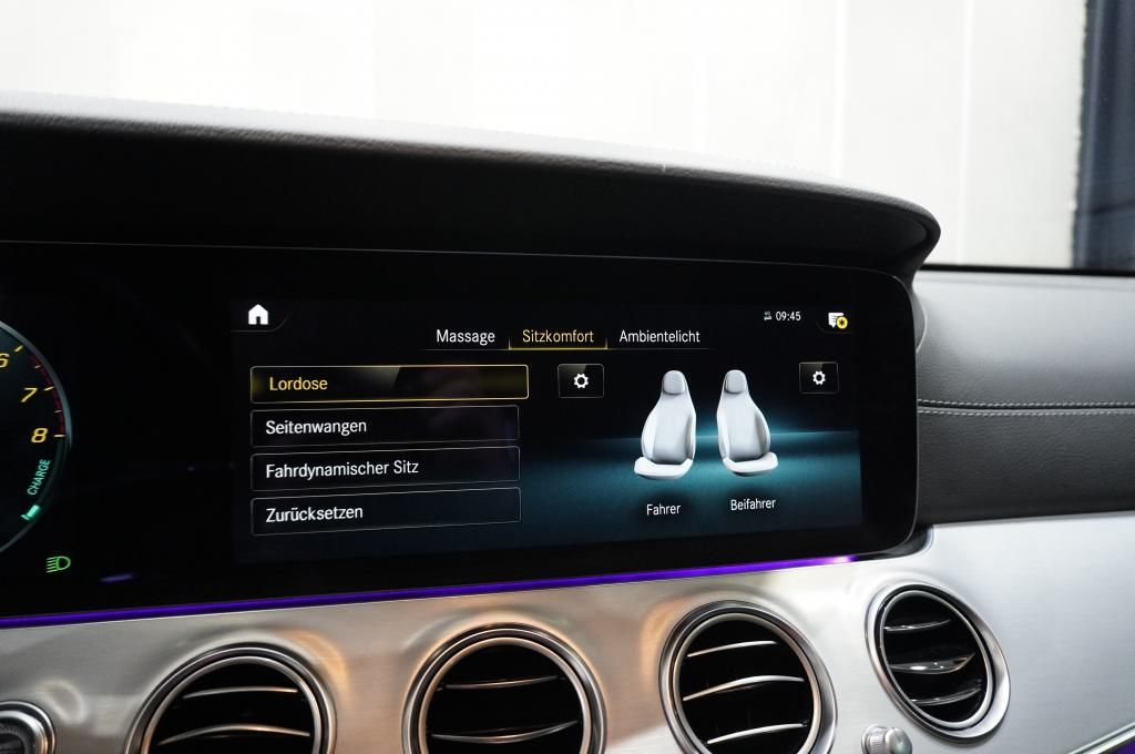 Mercedes-Benz E 300 2022