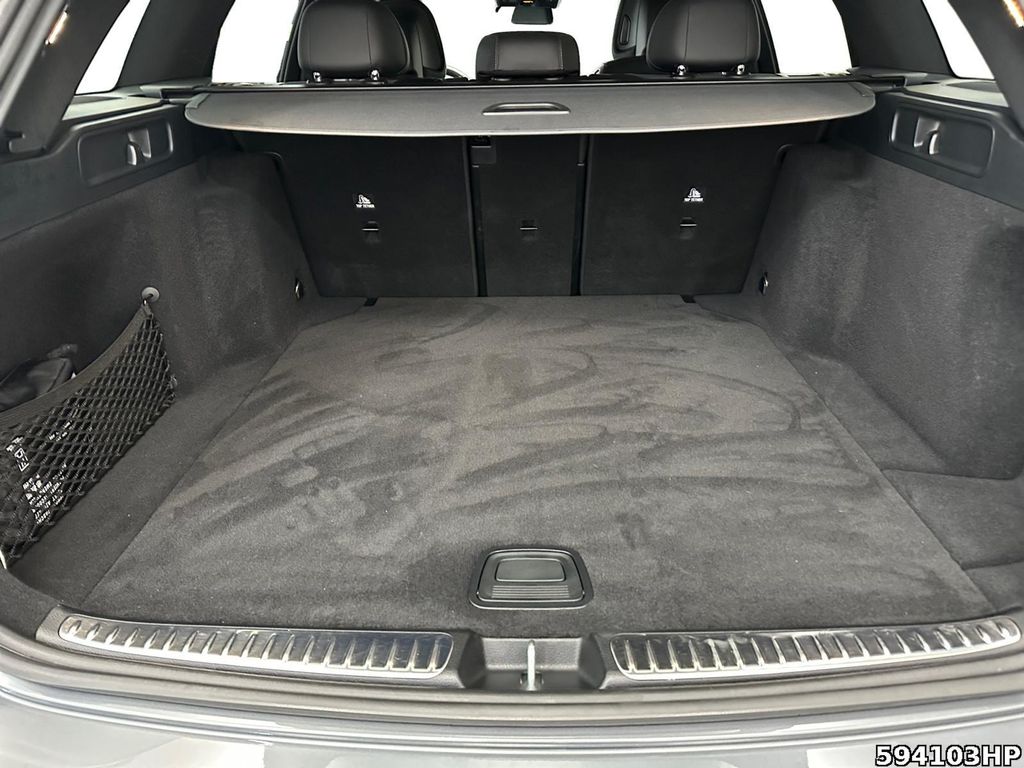 Mercedes-Benz C 300 2023