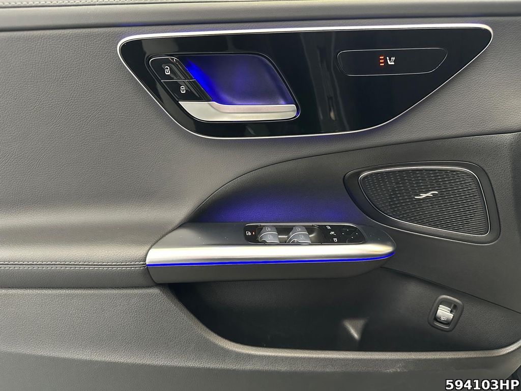 Mercedes-Benz C 300 2023