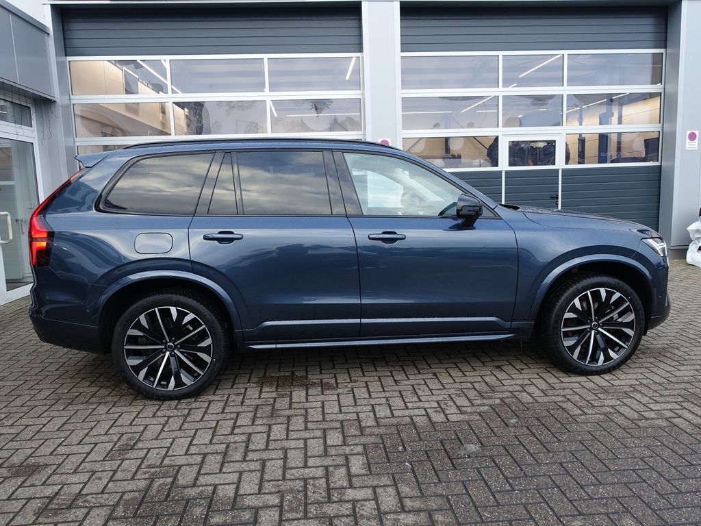 Volvo XC90 2025