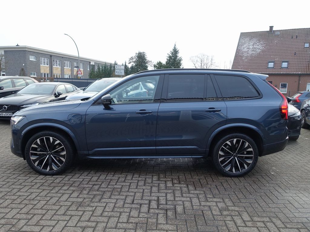 Volvo XC90 2025