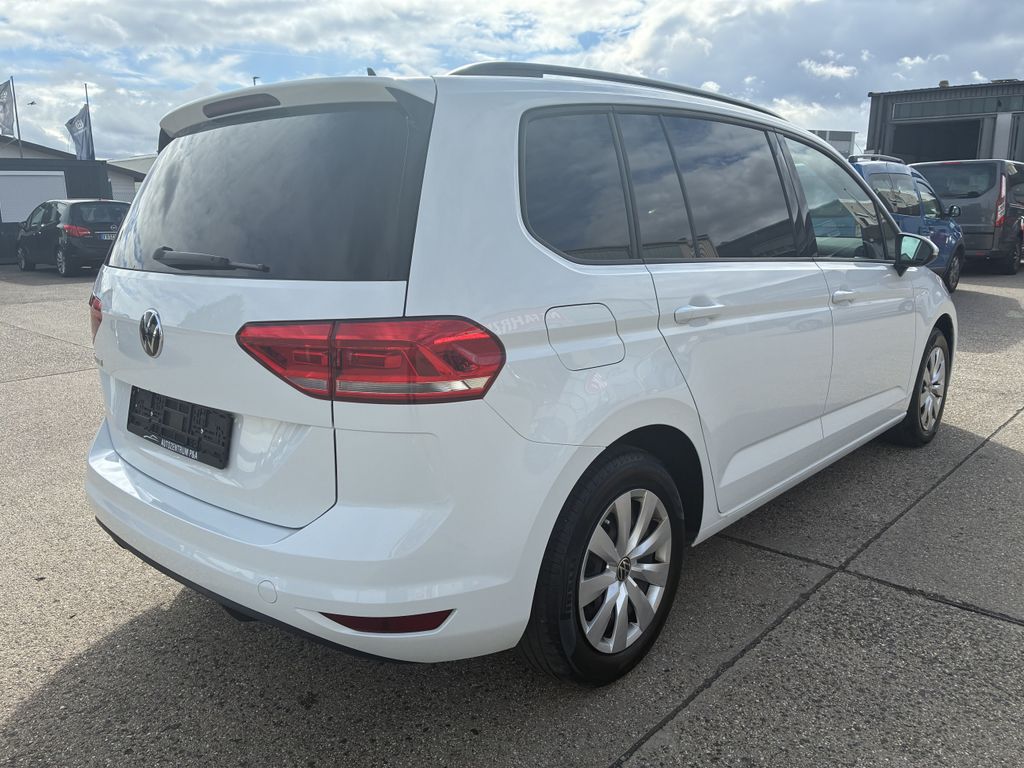 Volkswagen Touran 2021