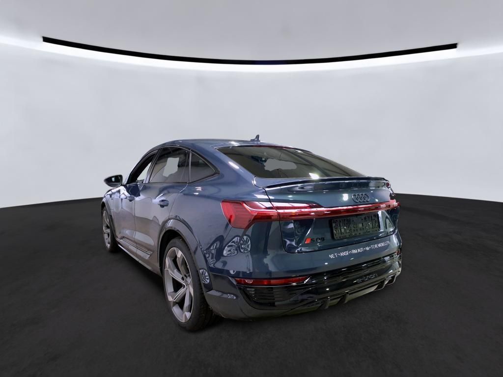 Audi SQ8 e-tron 2024