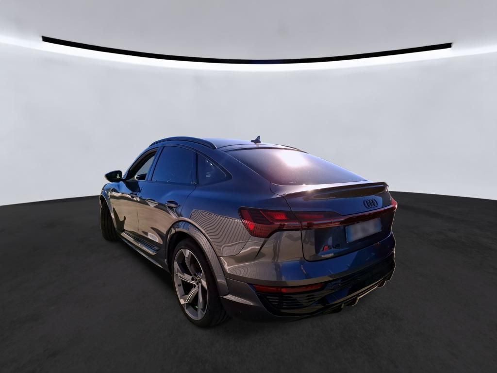 Audi SQ8 e-tron 2024