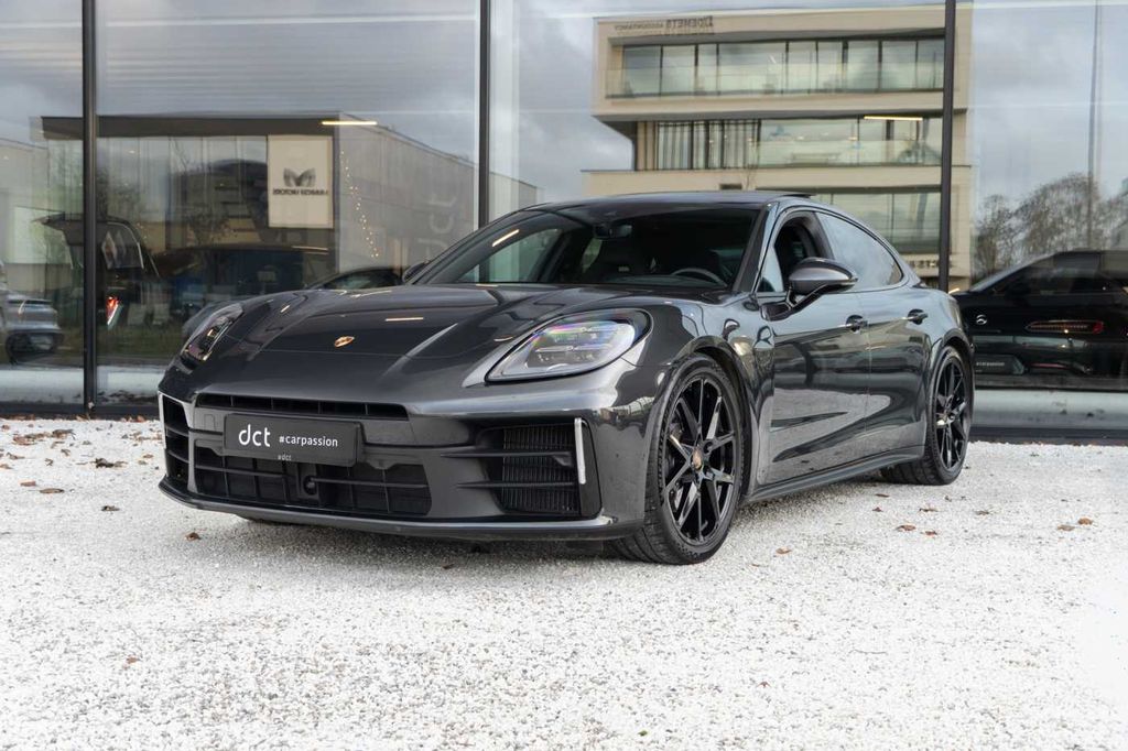 Porsche Panamera 2024