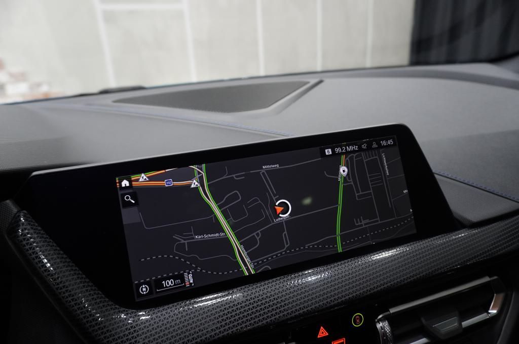 BMW 218 Gran Coupé 2024