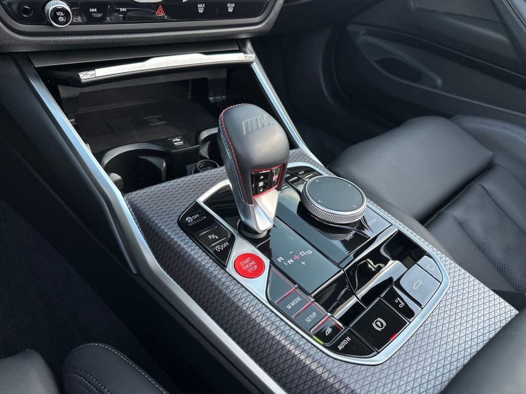 BMW M4 2025