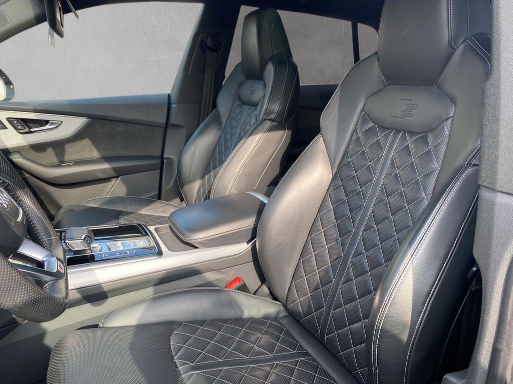 Audi SQ8 2020