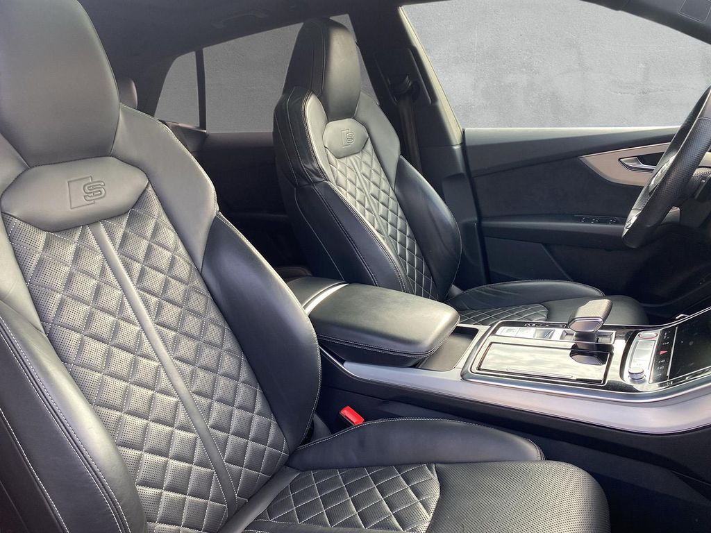 Audi SQ8 2020