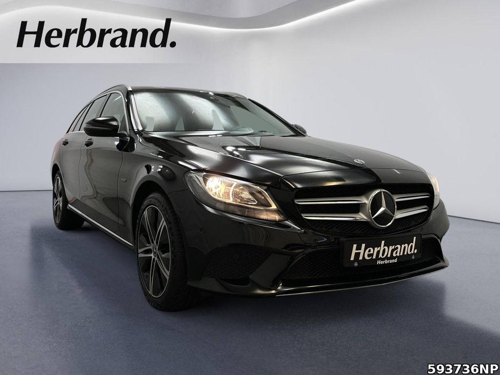 Mercedes-Benz C 300 2020