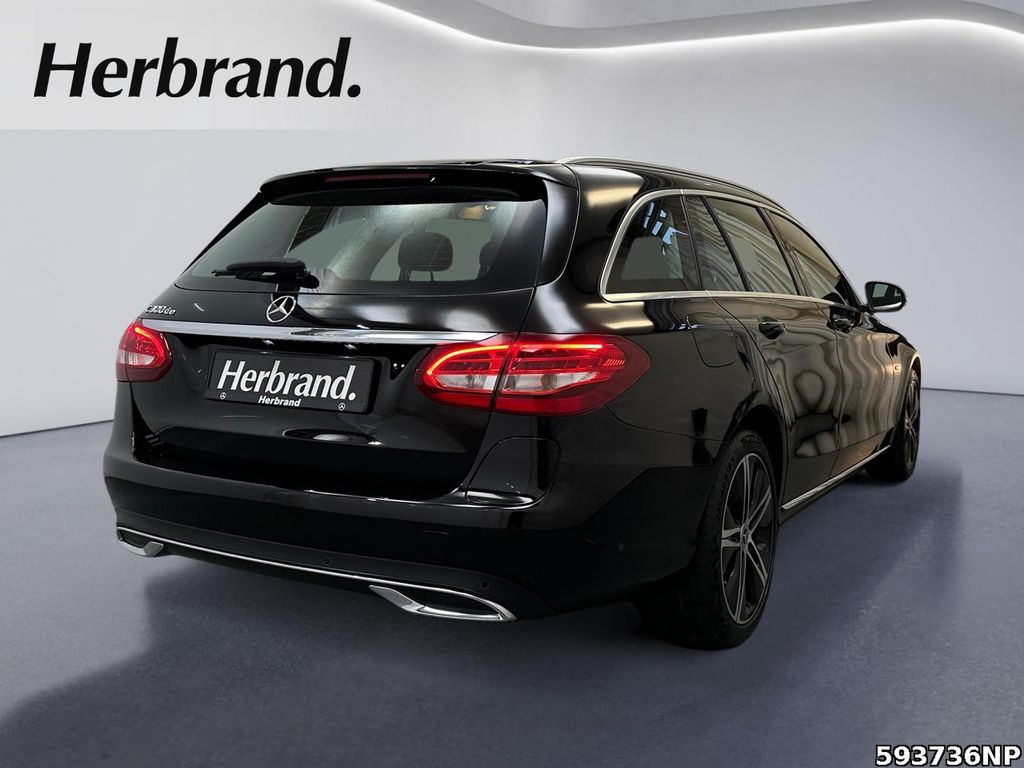Mercedes-Benz C 300 2020