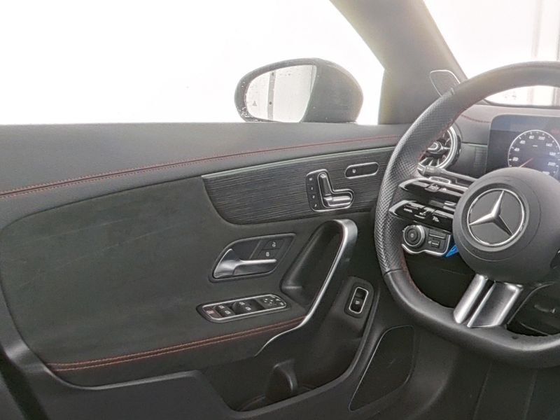 Mercedes-Benz CLA 250 2024