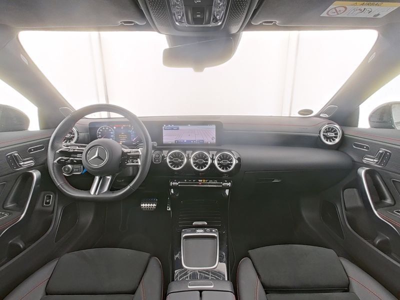 Mercedes-Benz CLA 250 2024