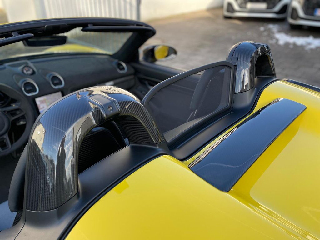 Porsche Boxster 2024