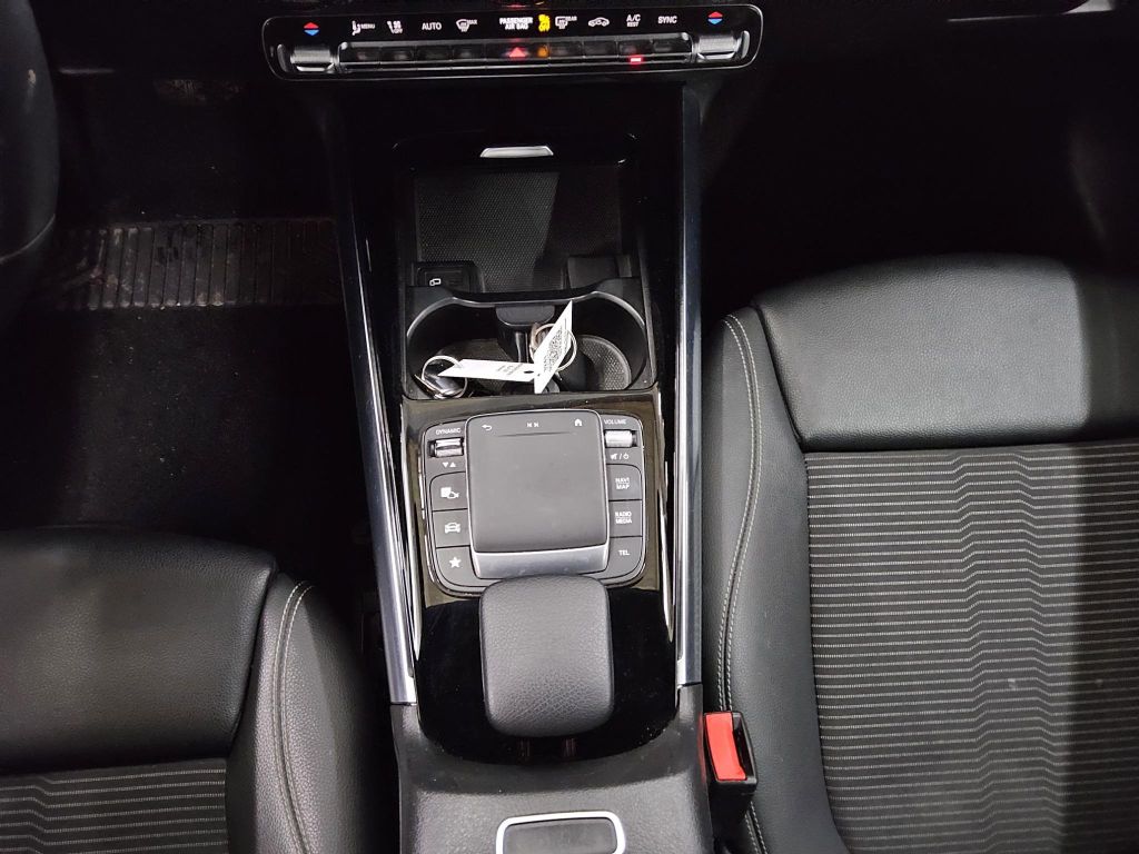 Mercedes-Benz GLA 220 2021