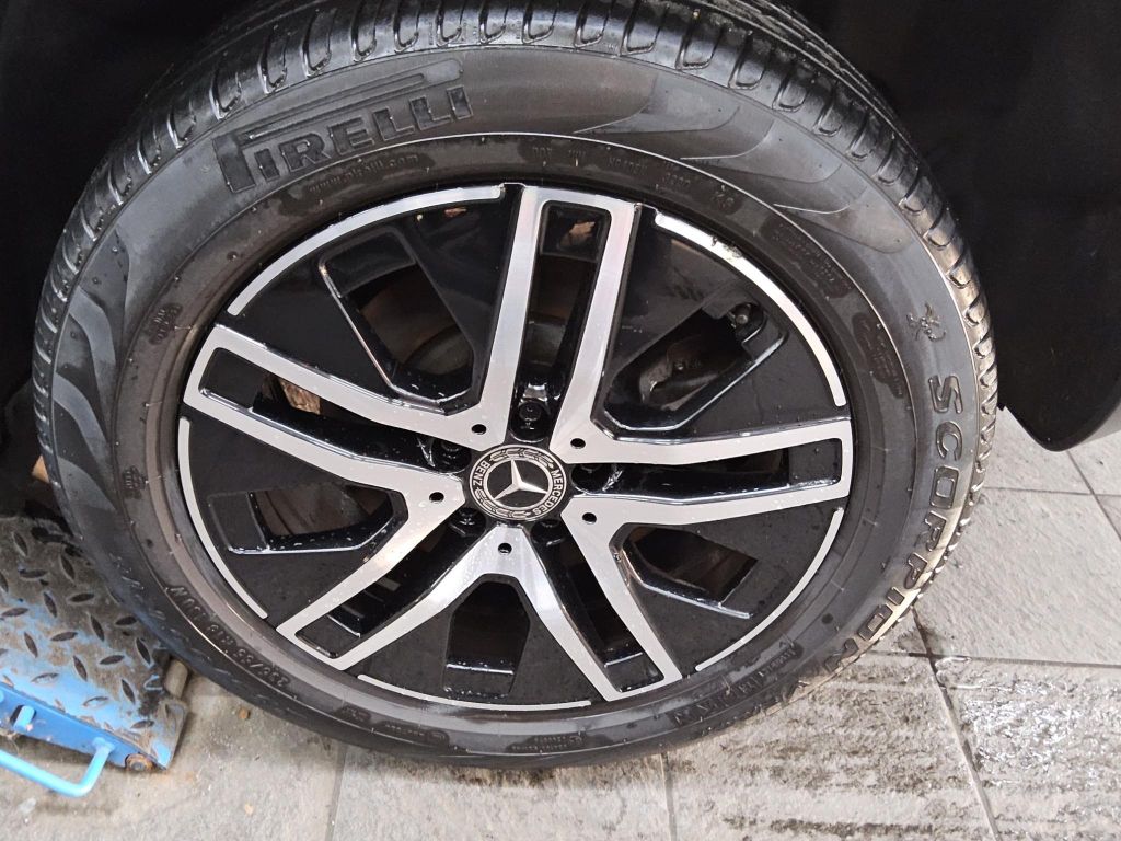 Mercedes-Benz GLA 220 2021