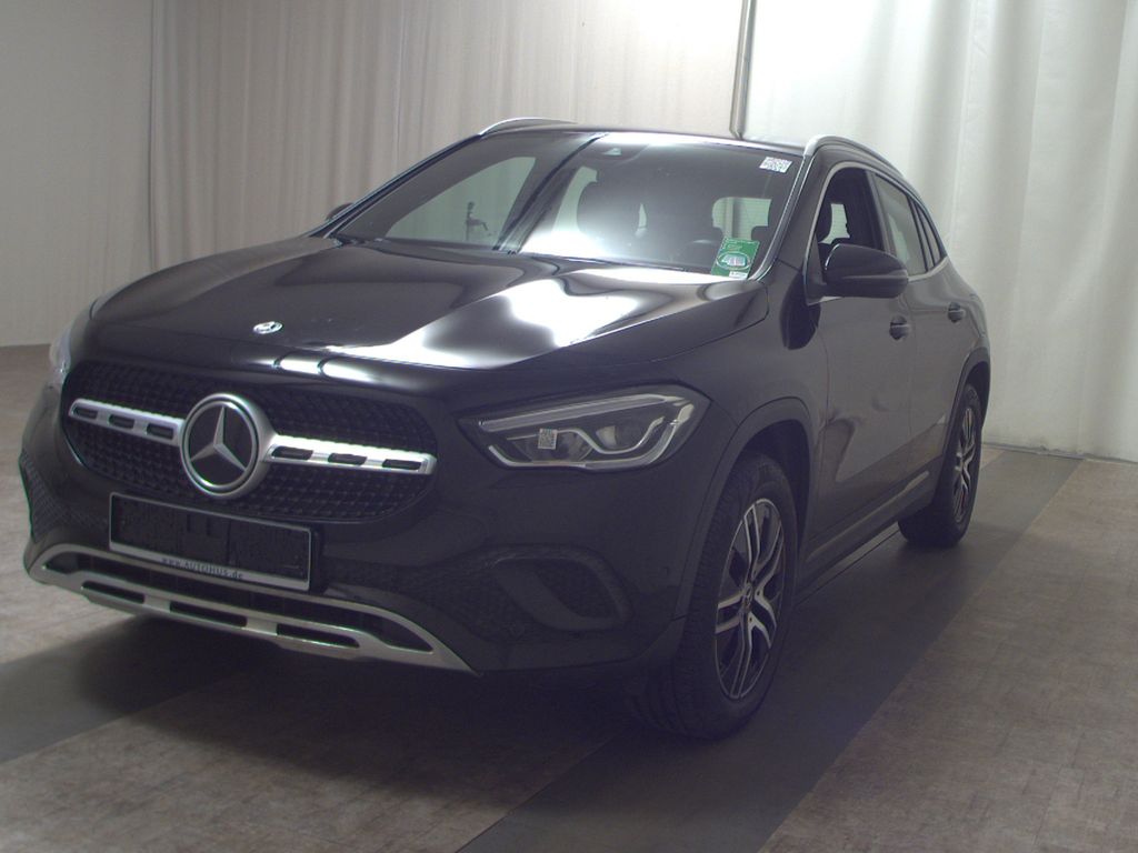 Mercedes-Benz GLA 220 2021