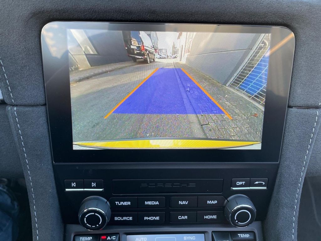 Porsche Boxster 2024