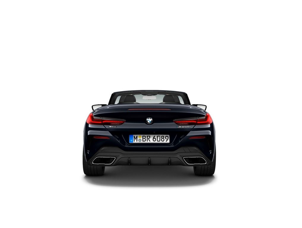 BMW 850 2025
