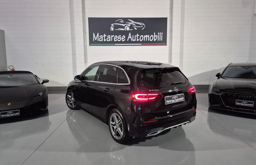 Mercedes-Benz B 250 2022