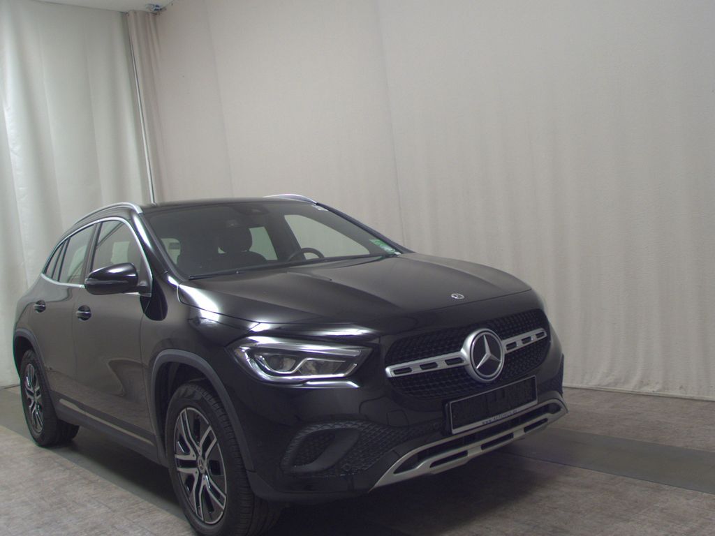 Mercedes-Benz GLA 220 2021