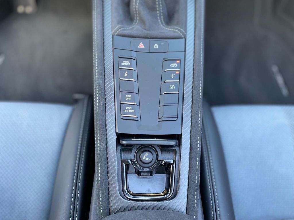 Porsche Boxster 2024