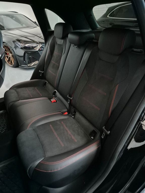 Mercedes-Benz B 250 2022