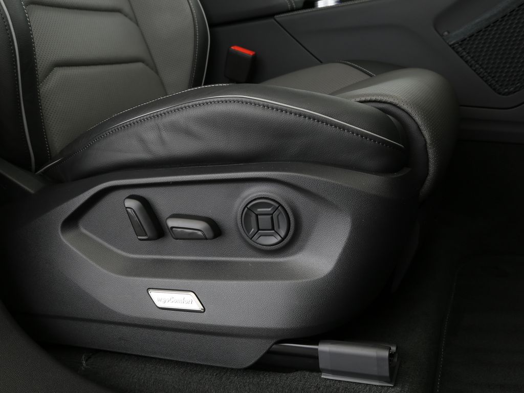 Volkswagen Touareg 2025