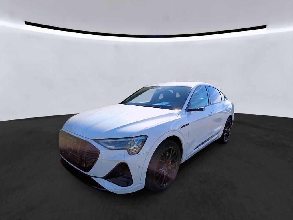 Audi e-tron 2022