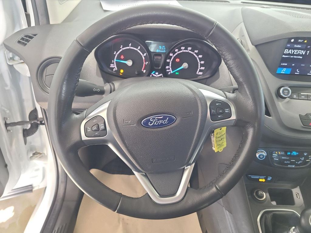 Ford Transit Courier 2019