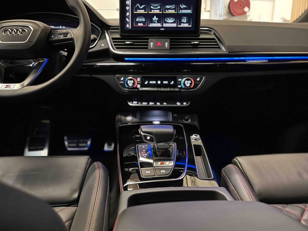 Audi SQ5 2022