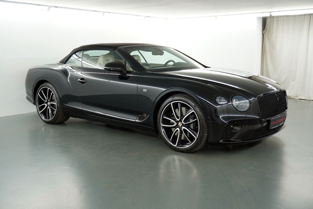 Bentley Continental GTC 2020