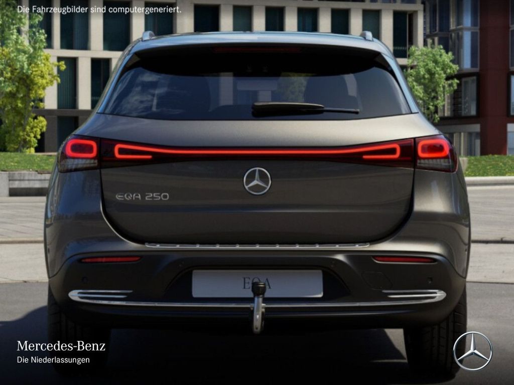Mercedes-Benz EQA 2021