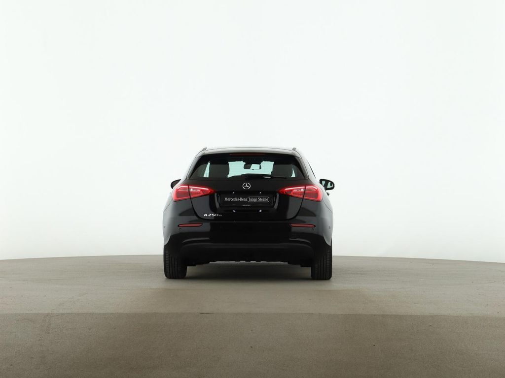 Mercedes-Benz A 250 2021