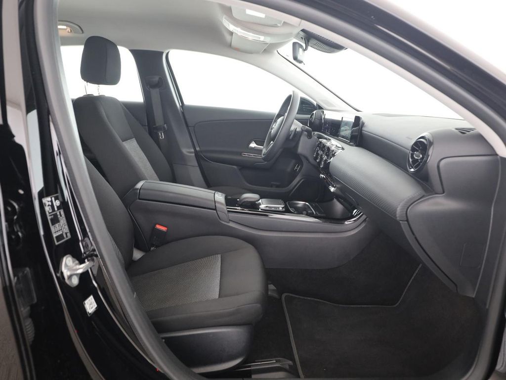 Mercedes-Benz A 250 2021