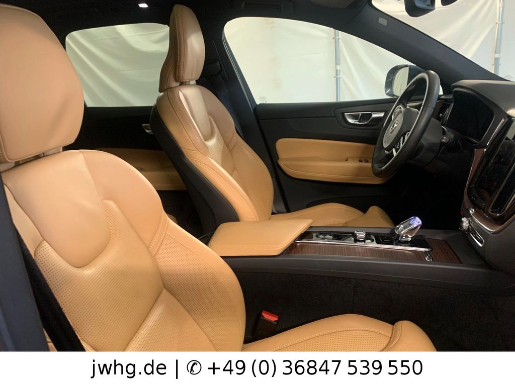 Volvo XC60 2023