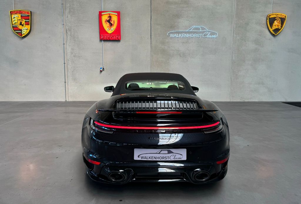 Porsche 992 2024