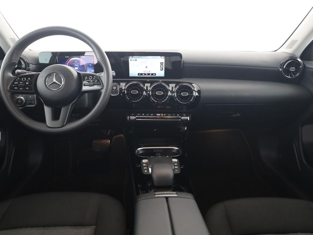 Mercedes-Benz A 250 2021