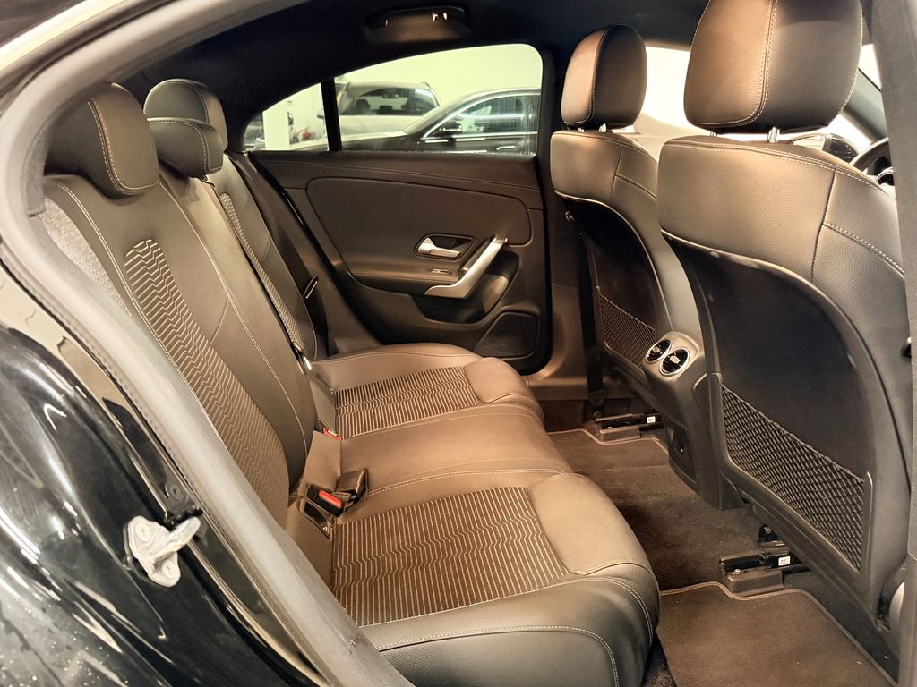 Mercedes-Benz CLA 250 2022