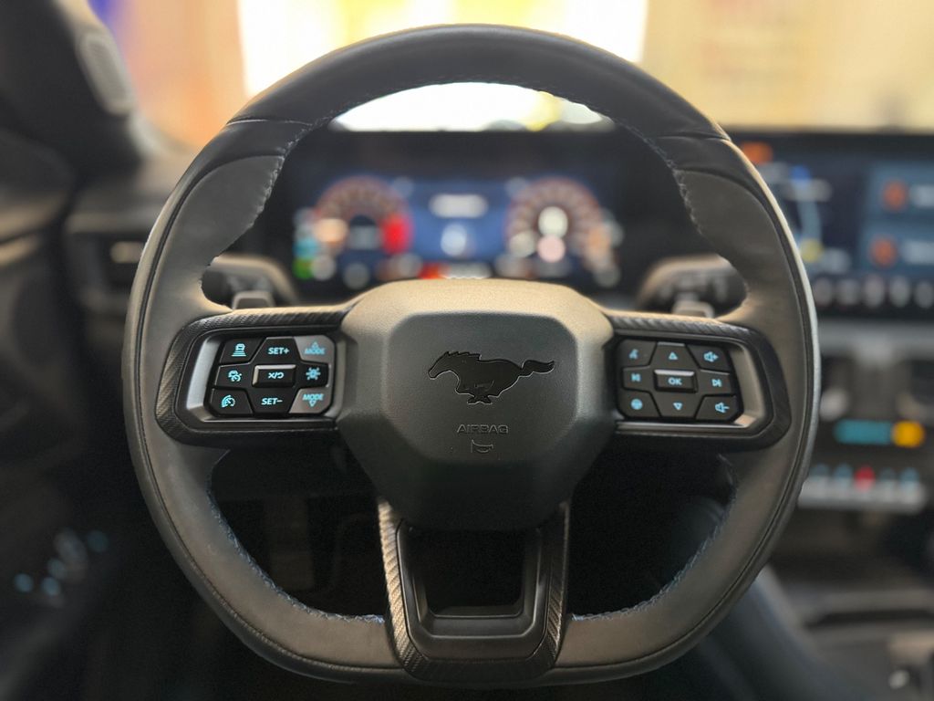 Ford Mustang 2025